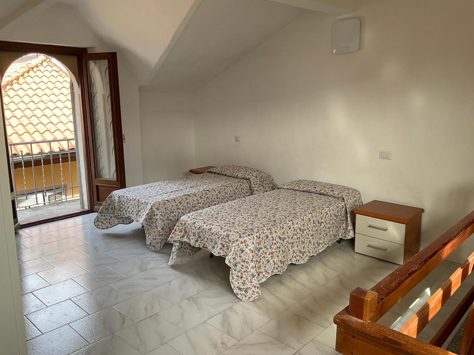 Casa Vacanze Scent Of Roses Βερμπάνια Εξωτερικό φωτογραφία